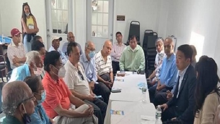 বাংলাদেশি কমিউনিটির পাশে থাকবো: অ্যান্ড্রো ইয়াং বাংলাদেশি কমিউনিটির পাশে থাকবো: অ্যান্ড্রো ইয়াং