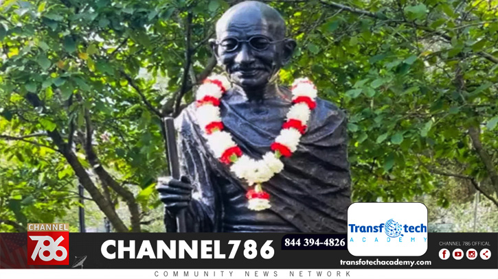 ম্যানহাটনে মহাত্মা গান্ধীর মূর্তি ভাঙচুর ম্যানহাটনে মহাত্মা গান্ধীর মূর্তি ভাঙচুর