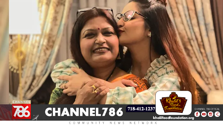 চয়নিকা চৌধুরীকে ডিবি কার্যালয়ে নেয়া হয়েছে চয়নিকা চৌধুরীকে ডিবি কার্যালয়ে নেয়া হয়েছে