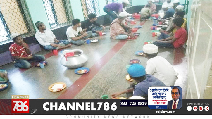 রমজানব্যাপী সাদাকাহ ফাউন্ডেশনের ইফতার কর্মসূচি রমজানব্যাপী সাদাকাহ ফাউন্ডেশনের ইফতার কর্মসূচি